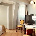 Zeus Essence Venezia Ξενοδοχείο 3*
