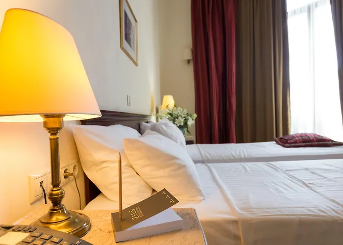 Zeus Essence Venezia Hotel 3*