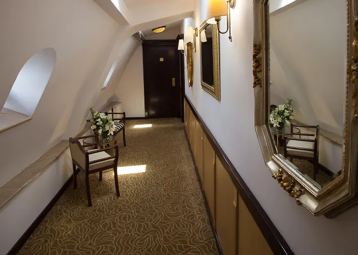 Hotel Zeus Essence Venezia Bucareste