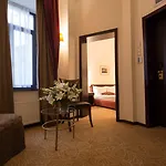 Zeus Essence Venezia 3*