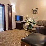 Hotel Zeus Essence Venezia 3*
