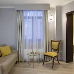 Zeus Essence Venezia
