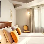 Zeus Essence Venezia Hotel