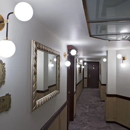 Zeus Essence Classic Hotel