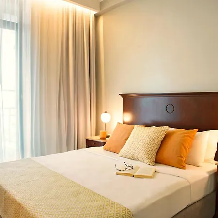Zeus Essence Venezia Hotel 3*