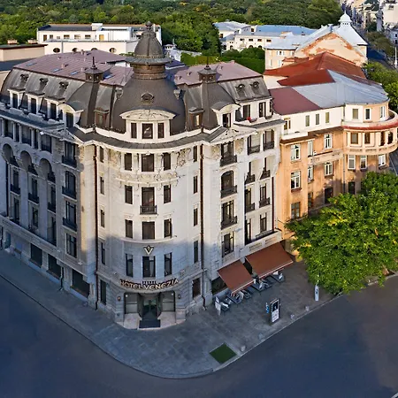 Zeus Essence Venezia 3*