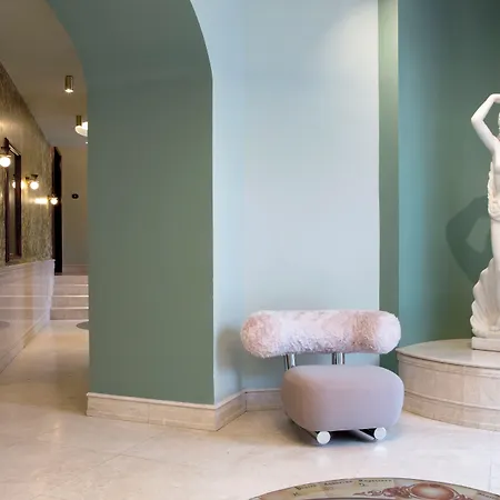 Hotel Zeus Essence Venezia 3*
