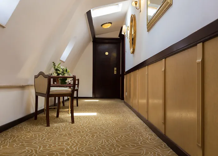 Zeus Essence Venezia Hotel