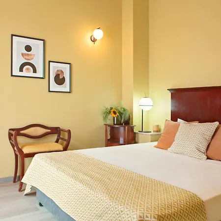 Zeus Essence Venezia Hotell