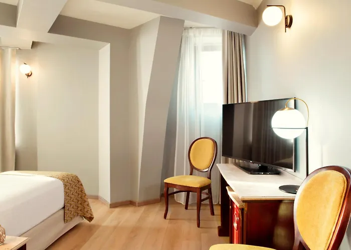 Zeus Essence Venezia Hotell 3*