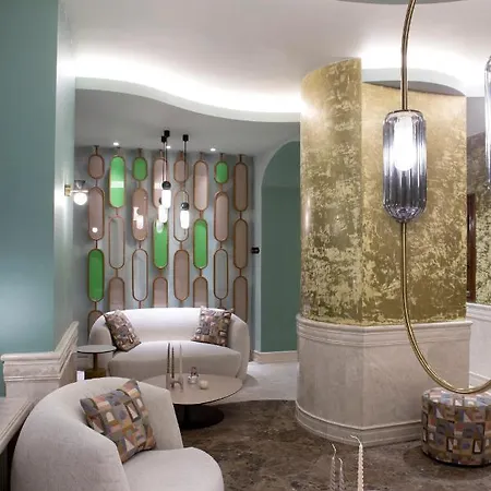 Venezia By Zeus International Hotel