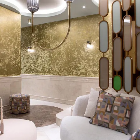 Zeus Essence Venezia فندق 3*