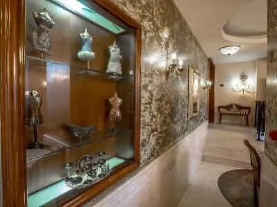 Zeus Essence Venezia